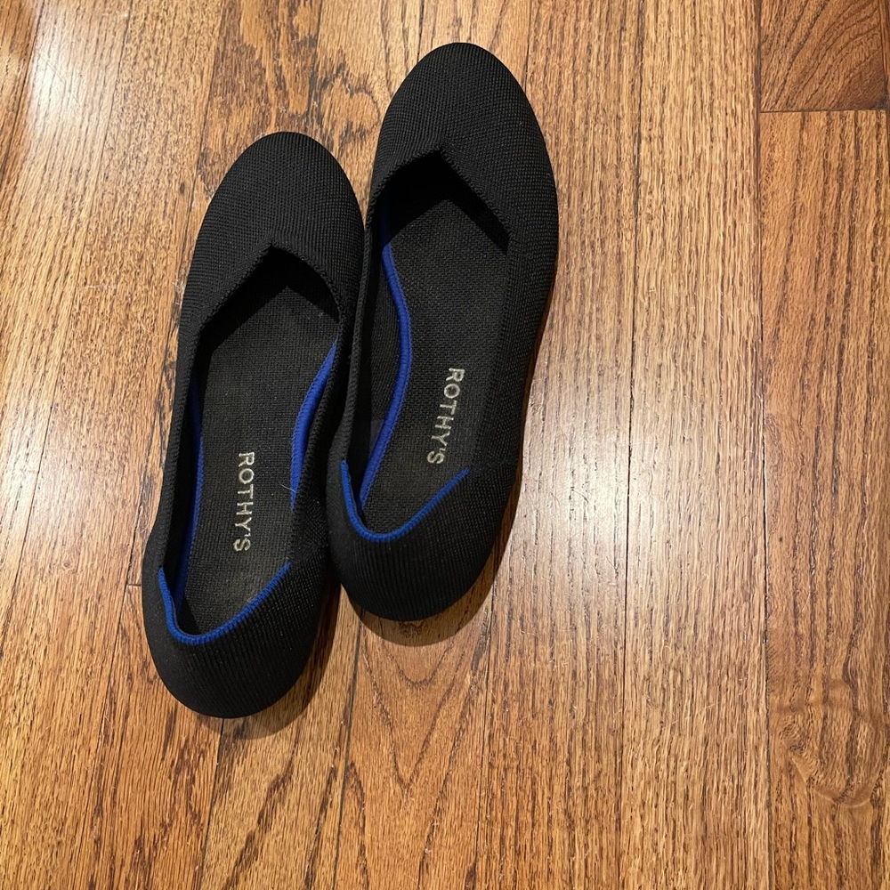 Rothy's Round Toe Black Flats with Blue Trim 10.5
